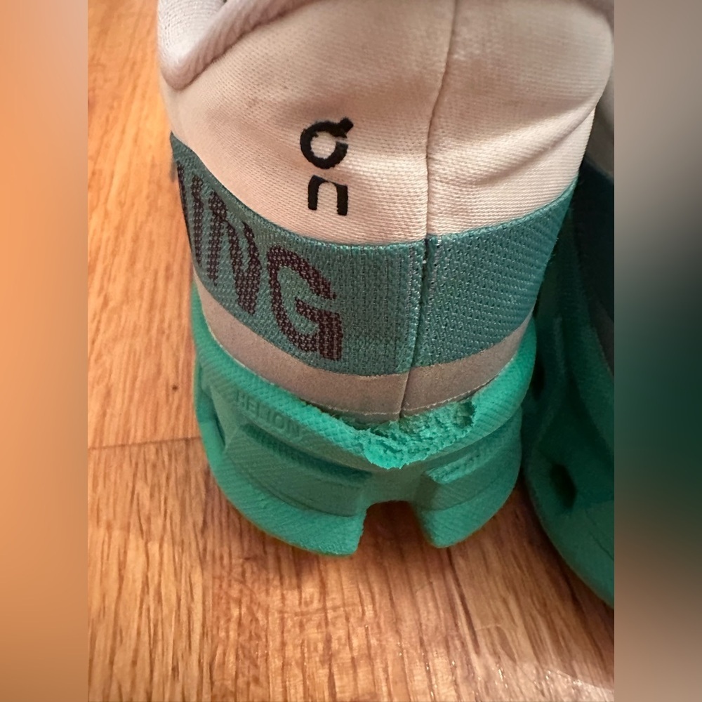 ON Running Brand Cloud Cloudmonster Hyper White/G… - image 16